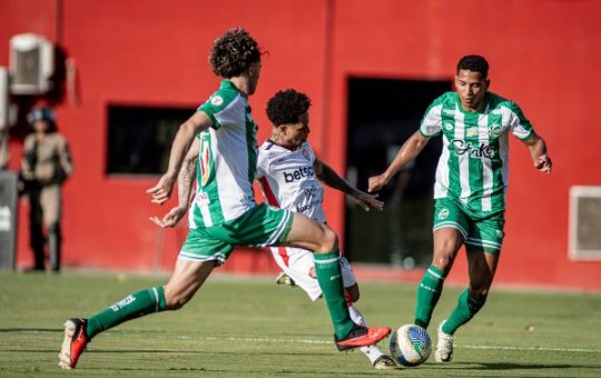 Vitoria quer manter invencibilidade secular em cima do Juventude; entenda