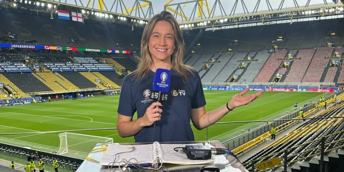 Fernanda Gentil durante cobertura da Eurocopa