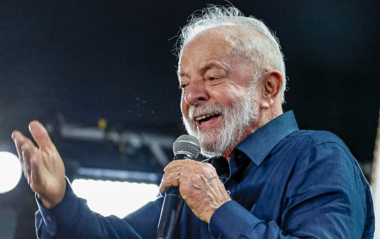 Lula reage às sanções de Trump e exige respeito ao povo brasileiro