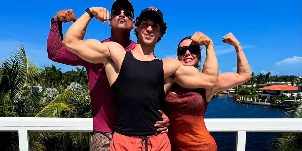 Filho de Carla Perez e Xanddy impressiona ao levantar 540 kg em treino de pernas