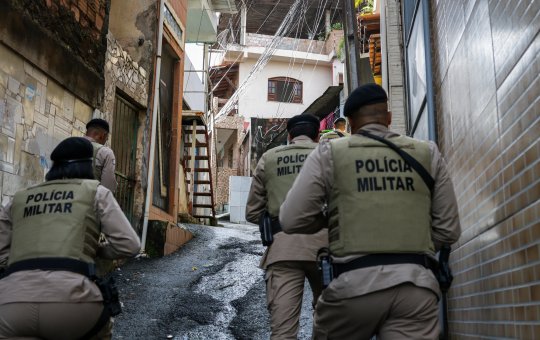 Ataque em bar deixa adolescente de 16 anos morto e idoso ferido em Salvador