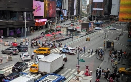 Suspeita de bomba leva polícia a esvaziar Times Square em Nova York
