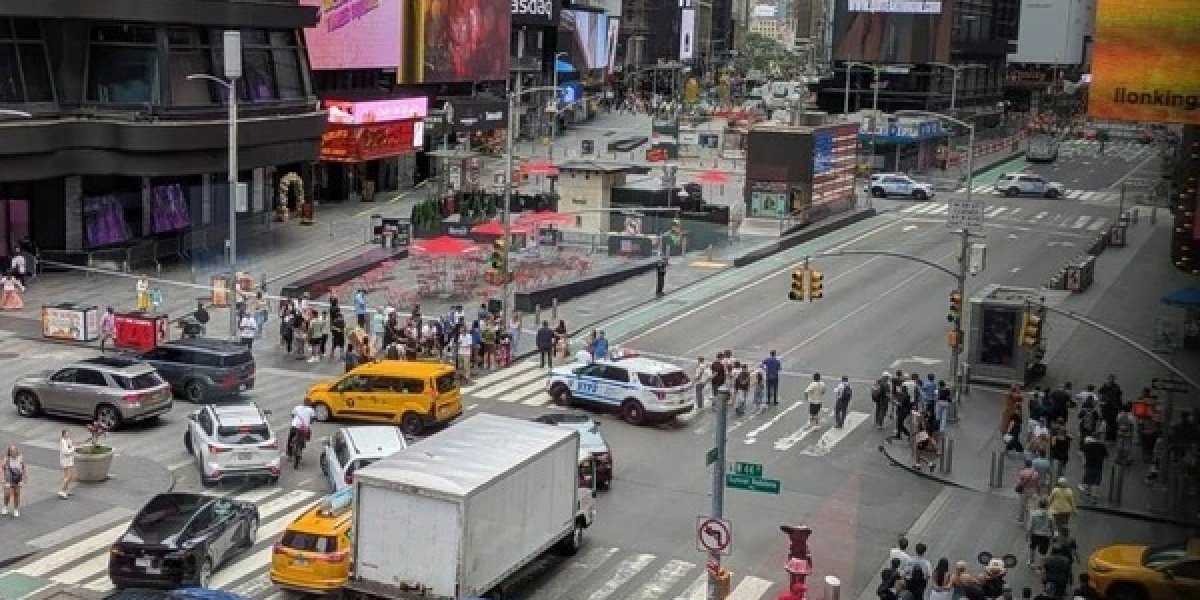 Suspeita de bomba leva polícia a esvaziar Times Square em Nova York