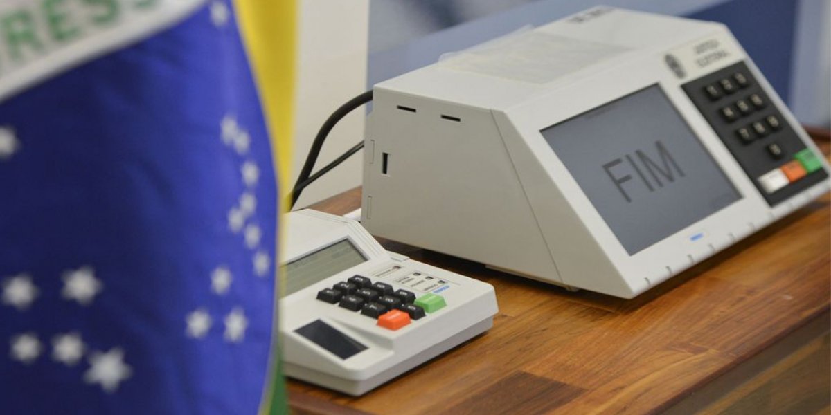 Senado avança em novo Código Eleitoral com voto impresso e regras mais duras para fake news