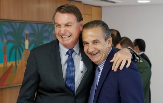 Em áudio enviado a Bolsonaro, Silas Malafaia dispara contra Eduardo: “Teu filho babaca”