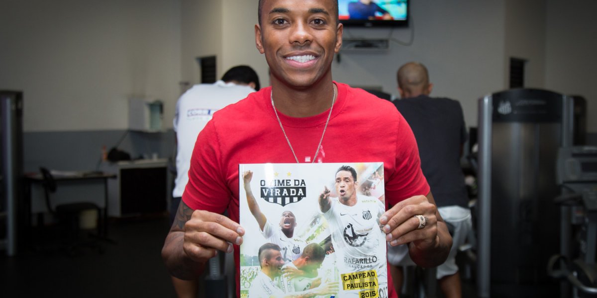 Robinho em despedida do Santos