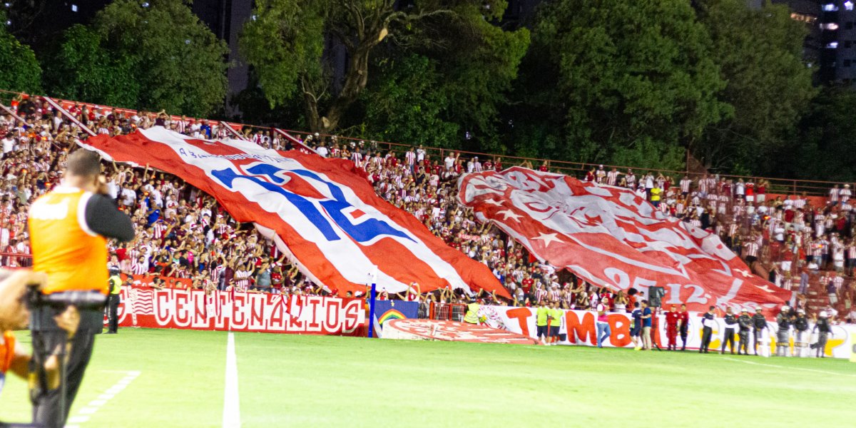 Bandeirão da torcida do Náutico