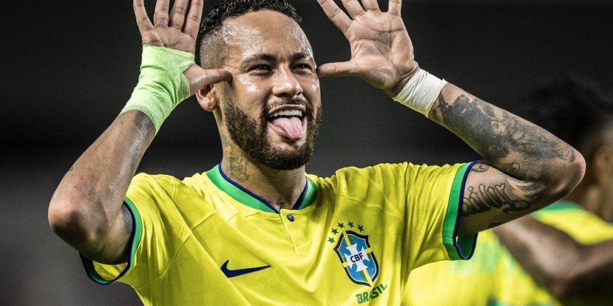 Neymar comemorando um gol pela Seleção Brasileira