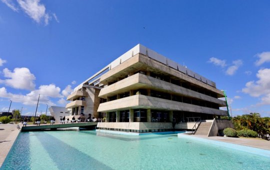 Assembleia Legislativa da Bahia aprova reajuste salarial de servidores estaduais