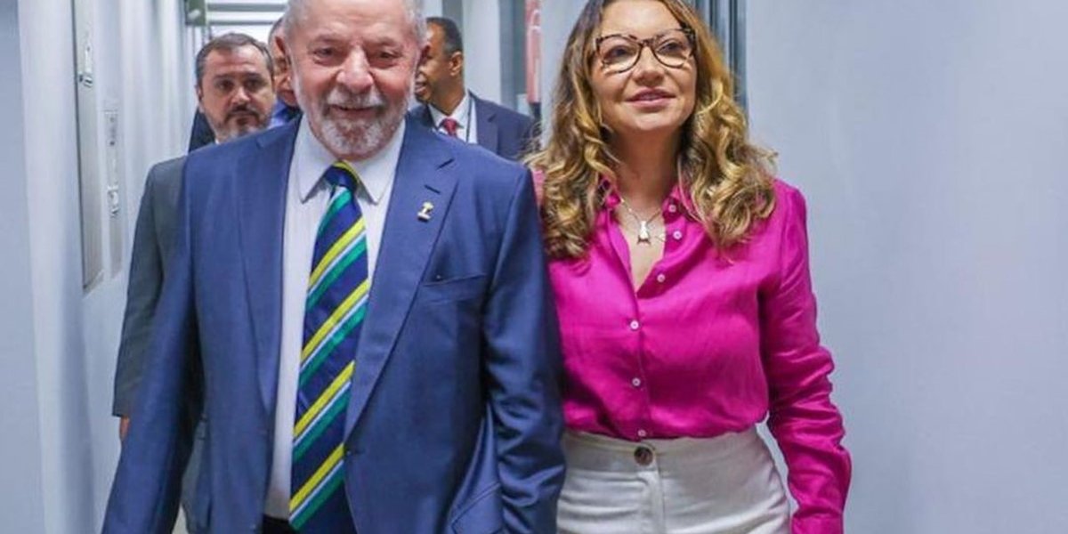 Lula parabeniza Janja no aniversário de 59 anos: “Sempre ao meu lado”