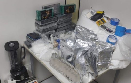 Polícia apreende mais de 120 kg de drogas em Feira de Santana