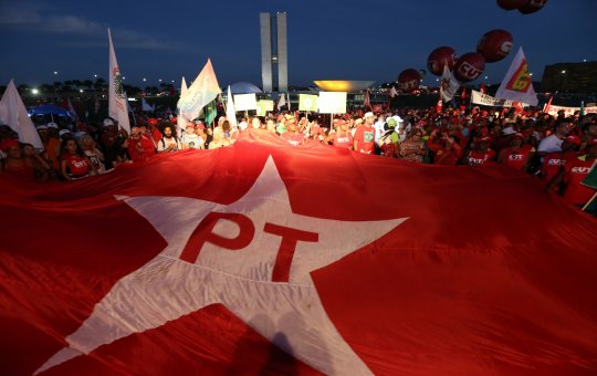 PT ironiza estado de saúde de Bolsonaro: “Uma doença bem seletiva”