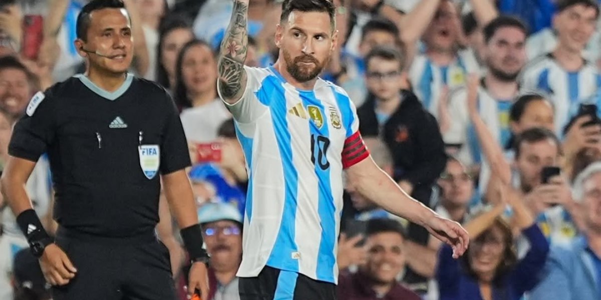 Messi em campo pela seleção