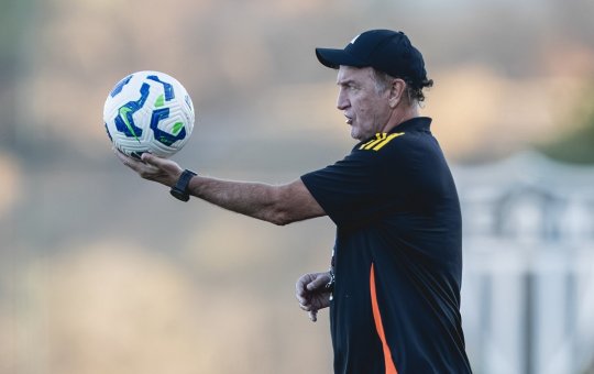 Próximo adversário do Vitória, Atlético - MG oficializa demissão do técnico Cuca