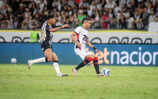 Vitória x Atlético-MG: onde assistir, prováveis escalações e horário