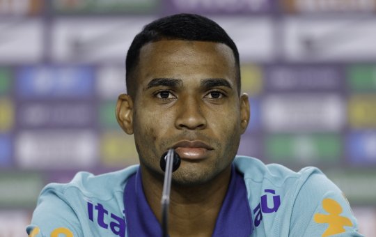 Jean Lucas rasga elogios a Rogério Ceni e comemora primeira convocação