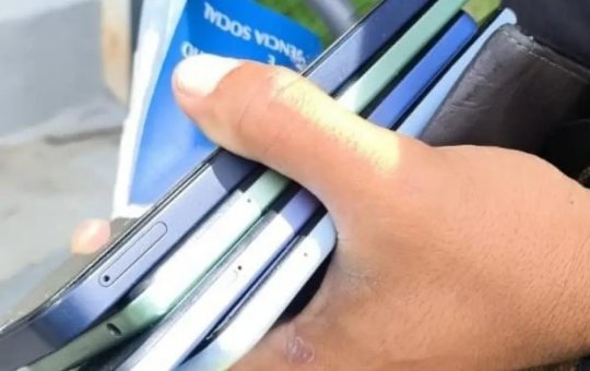 Polícia Militar prende suspeito de roubo na Avenida Paralela, em Salvador