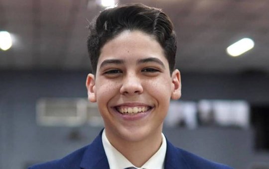 Pastor Miguel Oliveira, de 15 anos, expõe traição após ser chamado de "falso profeta"