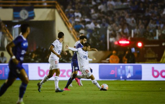 Bahia x Confiança: Onde assistir, prováveis escalações e arbitragem