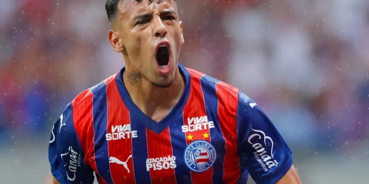 Lucho comemorando seu gol na final da Copa do Nordeste