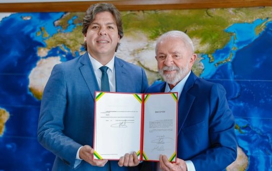 Ministro ligado ao União Brasil quer permanecer no governo Lula