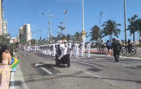 Militar da Marinha é atropelado durante desfile do 7 de Setembro em Fortaleza