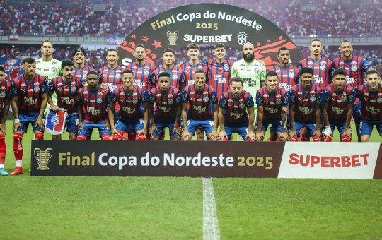 Bahia conquista "dobradinha" após 24 anos e entra em seleto grupo do futebol nordestino