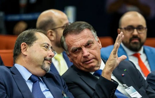 STF retoma nesta terça (9) julgamento de Bolsonaro e outros sete acusados