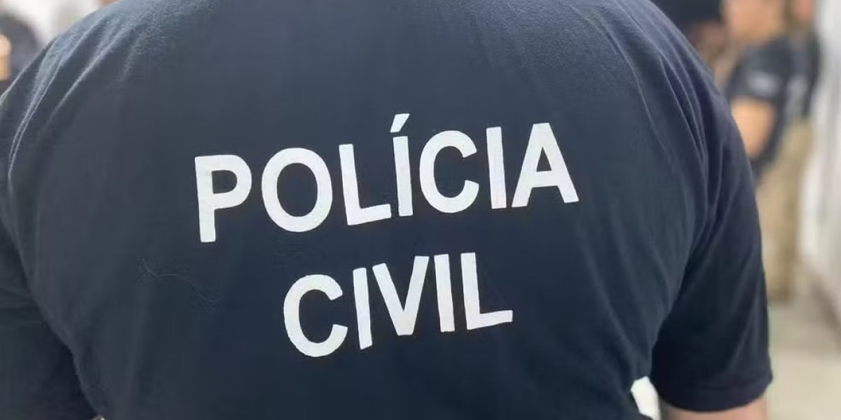 Mulher é presa suspeita de esfaquear e matar companheiro na RMS