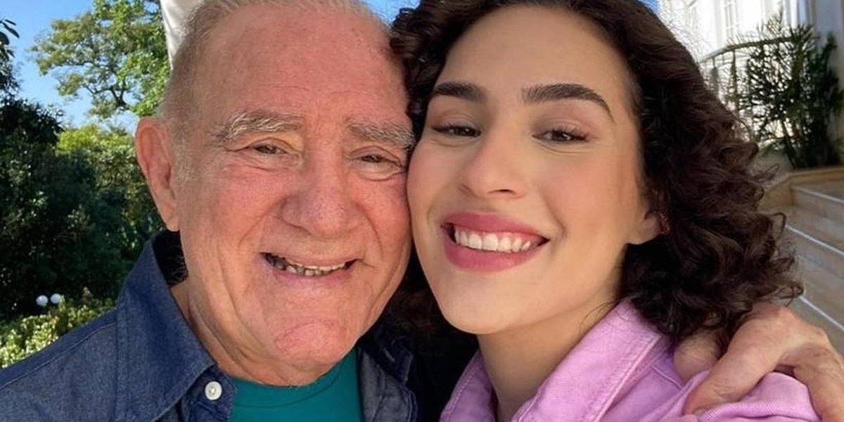 Renato Aragão posta vídeo fazendo exercícios em casa em meio a boatos sobre internação em asilo