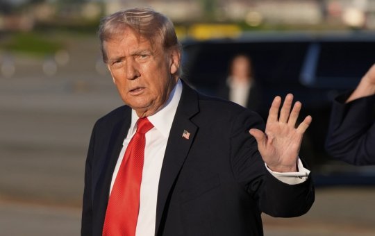 Deputados querem classificar Donald Trump como persona non grata no Brasil