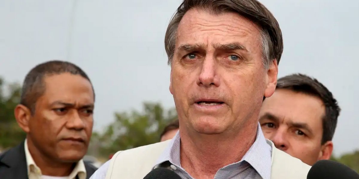 Bolsonaro cumpre primeira saída da prisão domiciliar após condenação para tratamento médico em hospital