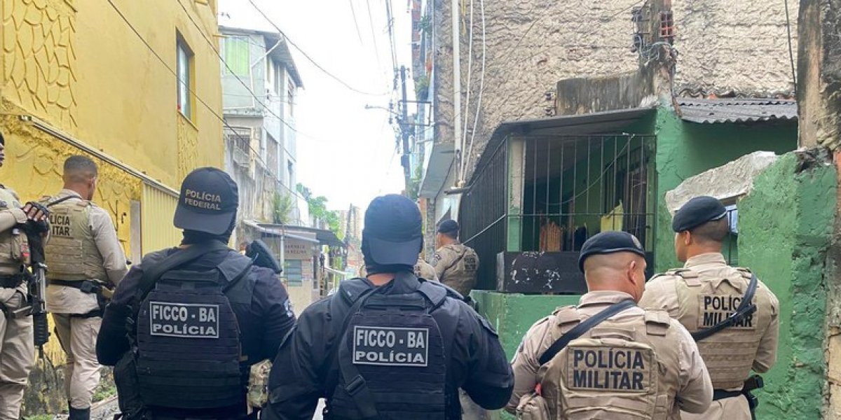 Suspeito é preso após usar caminhão para roubar gado no interior da Bahia