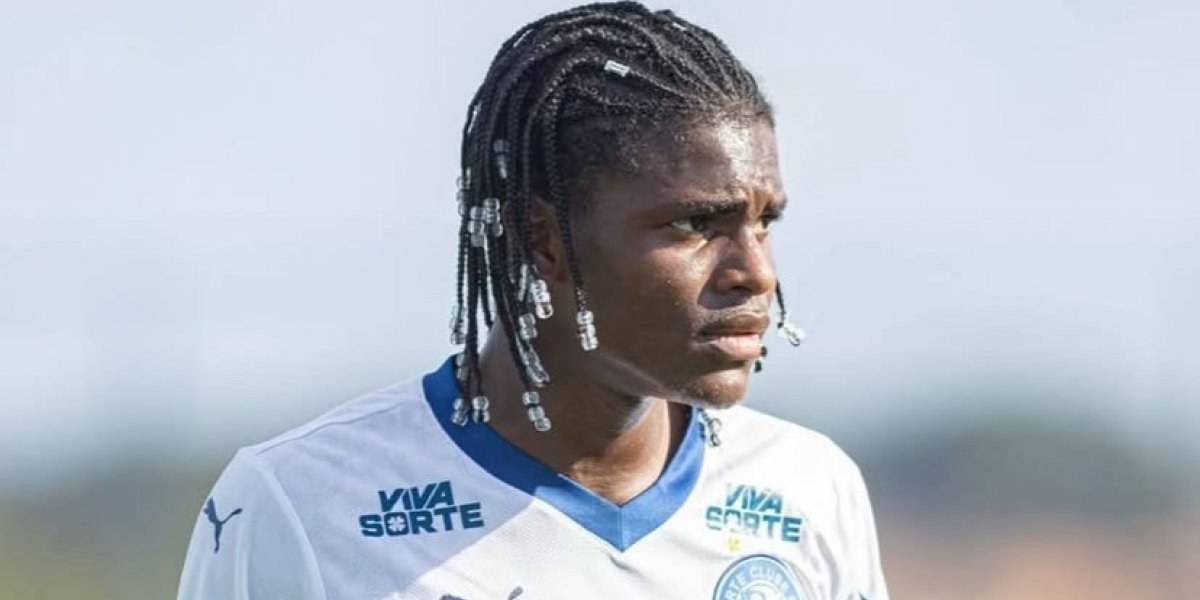 Com desfalques no ataque, Bahia relaciona jovem de apenas 16 anos para duelo diante do Cruzeiro