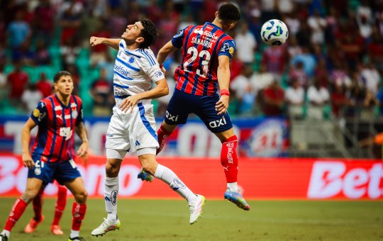 Cruzeiro vence o Bahia por 2x1 e complica ainda mais os planos do Tricolor