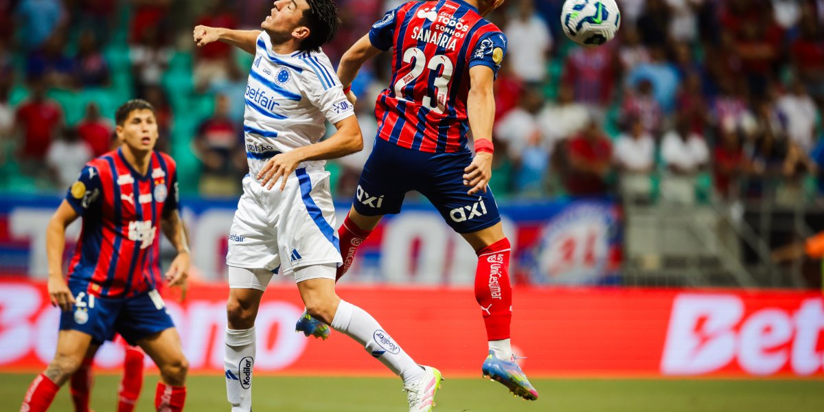 Cruzeiro vence o Bahia por 2x1 e complica ainda mais os planos do Tricolor