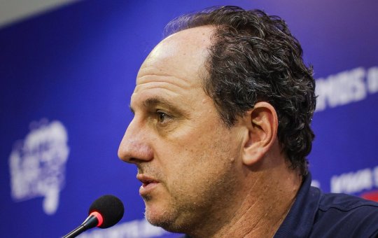 Rogério Ceni elogia equipe do Bahia e aponta injustiça no resultado: 'Cruzeiro não fez nada'