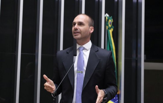 Eduardo Bolsonaro é nomeado líder da oposição na Câmara dos Deputados
