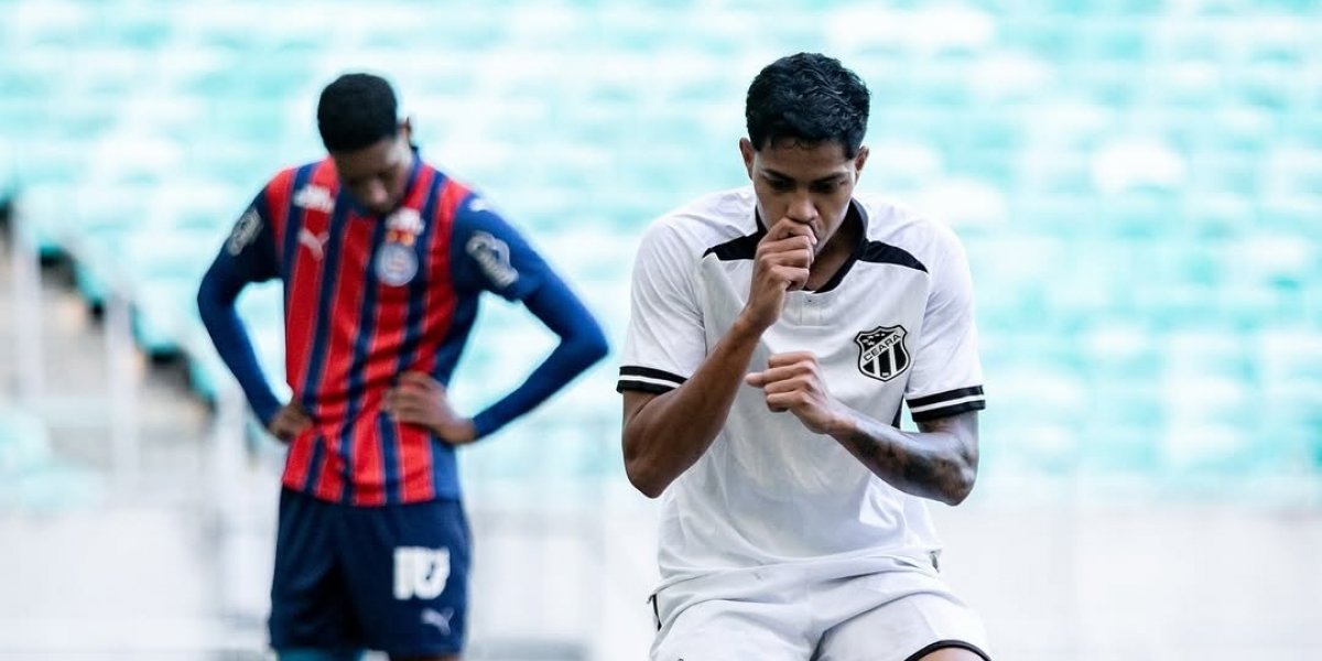 Jogador do Ceará comemora gol contra o Bahia na final da Copa do Nordeste Sub-20