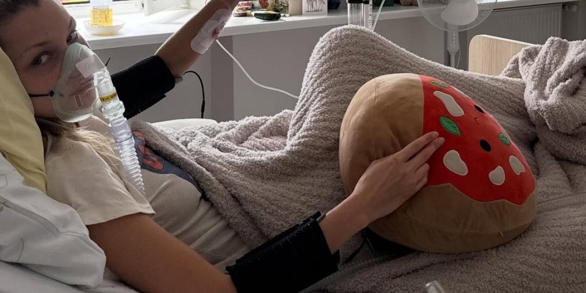 Bella Hadid após complicações da doença de lyme