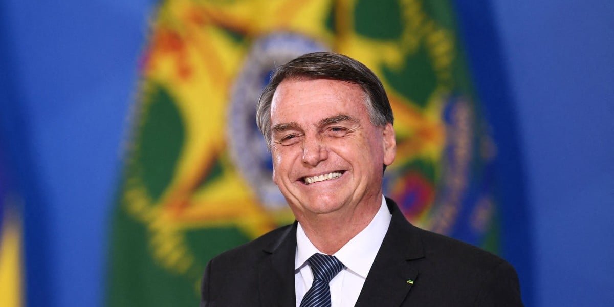 Bolsonaro se surpreende com 311 votos pela urgência da anistia