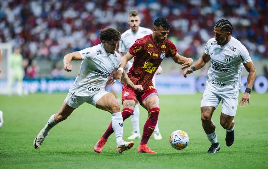 Ceará x Bahia: Onde assistir, prováveis escalações e arbitragem