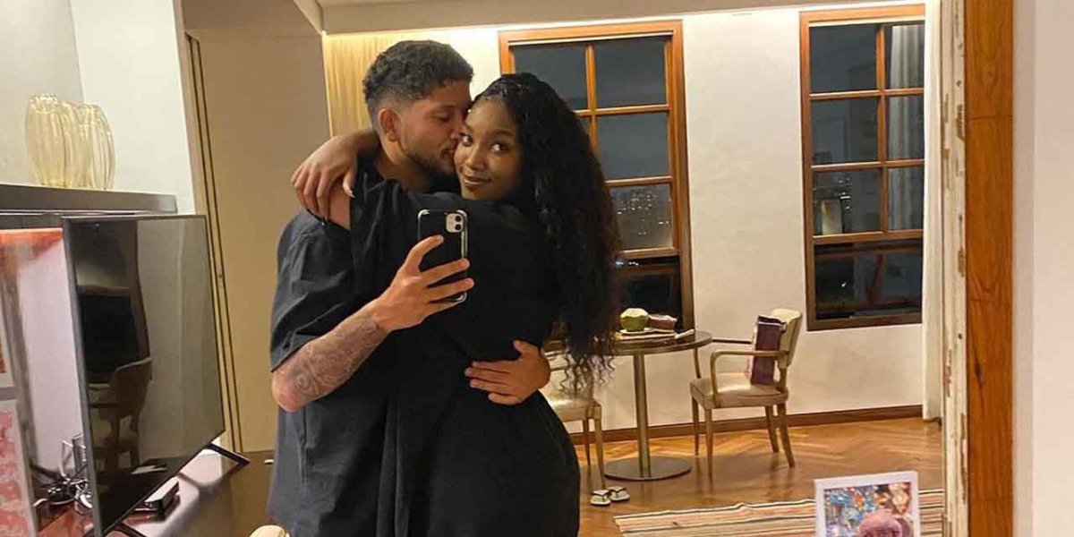 A cantora Iza ao lado do seu marido Yuri Lima, ex-jogador de futebol