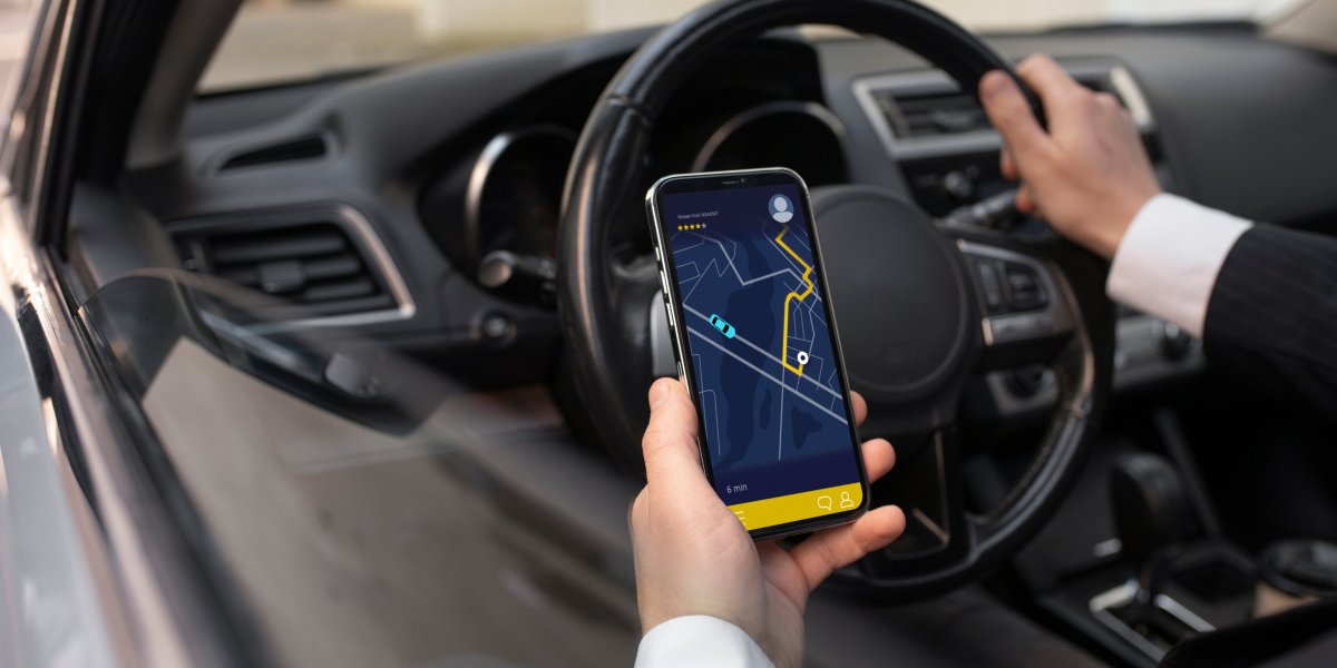 Imagem ilustrativa de um motorista de aplicativo