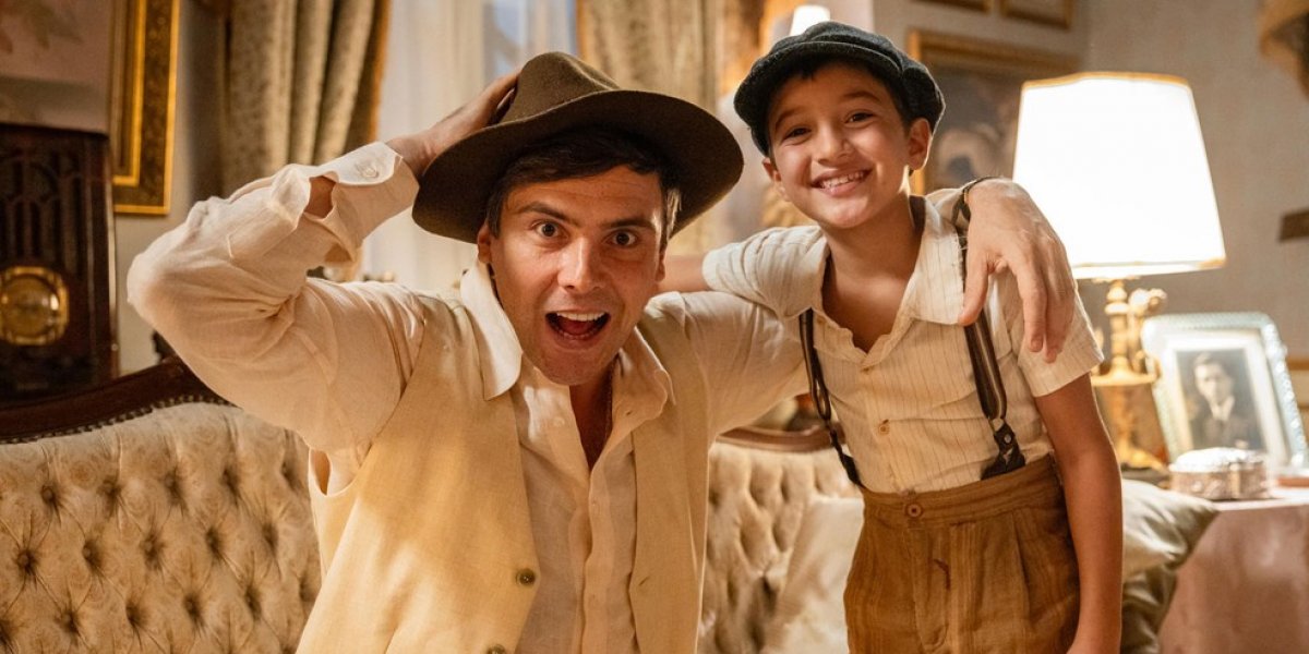 Candinho (Sergio Guizé) e Samir (Davi Malizia) em 'Êta Mundo Melhor'