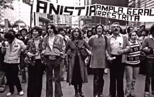 Anistia: O que é, quem pode ser beneficiado e por que o tema volta a gerar polêmica no Brasil