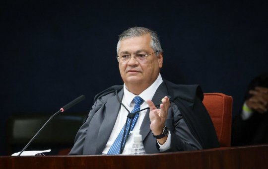 Zanin deixa o cargo e Flávio Dino é eleito presidente da Primeira Turma do STF