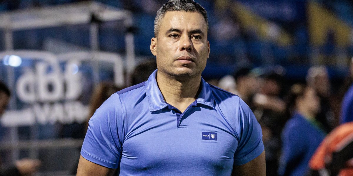 Novo técnico do Vitória já salvou três clubes do rebaixamento na Série A