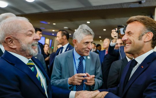 'Você é um guerreiro', diz Macron a Lula após discurso na ONU