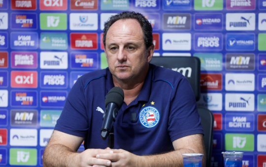 Rogério Ceni detona arbitragem depois da derrota do Bahia para o Vasco